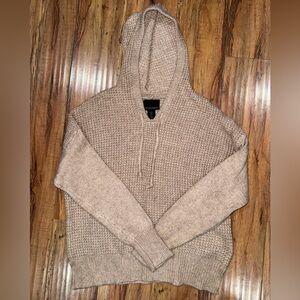 🔸SALE🔸 Tan Hooded Sweater